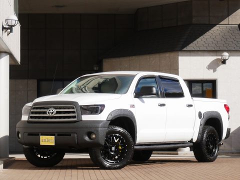 タンドラ　4WD クルーマックス　リミテッド　TRDオフロード　 (2)